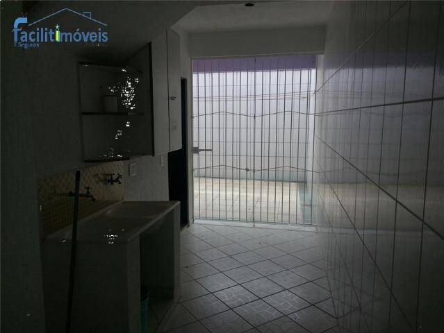 Casa à venda com 5 quartos, 300m² - Foto 6