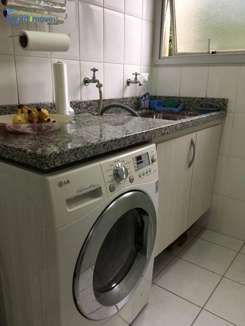 Apartamento à venda com 2 quartos, 65m² - Foto 15