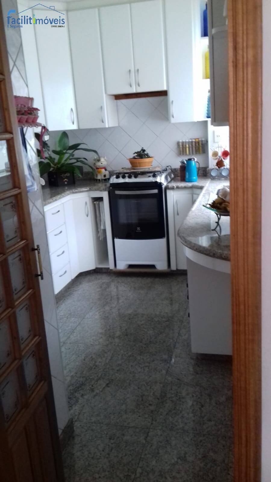 Apartamento à venda com 3 quartos, 99m² - Foto 10