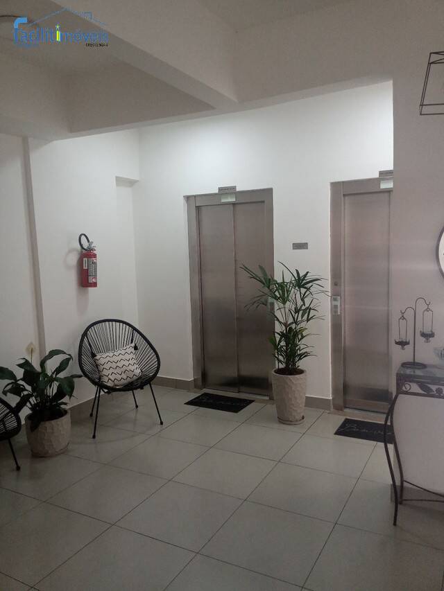 Apartamento à venda com 2 quartos, 60m² - Foto 13