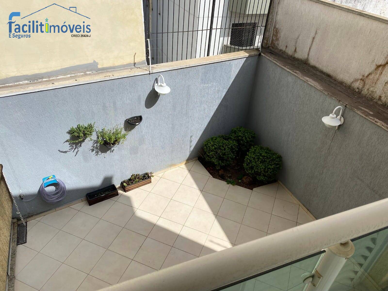 Casa à venda com 3 quartos, 239m² - Foto 12