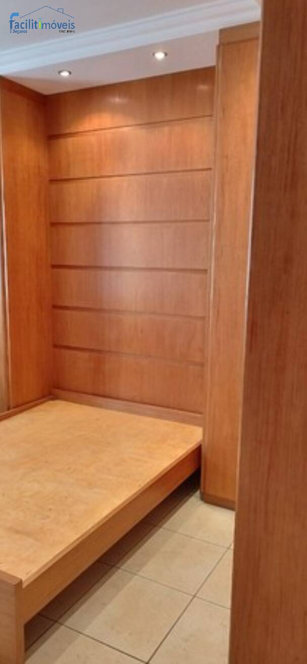 Apartamento à venda com 2 quartos, 66m² - Foto 11