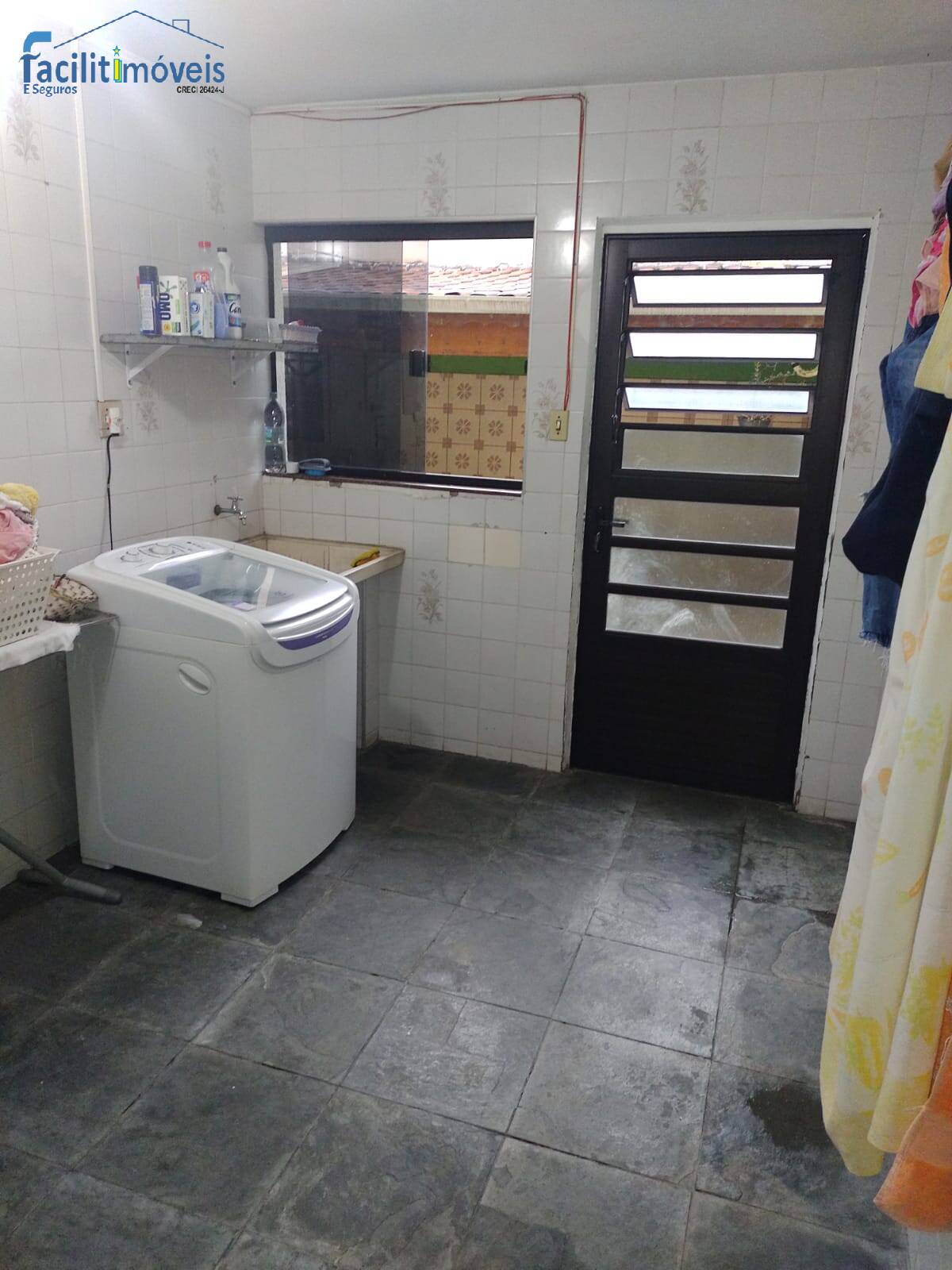 Sobrado à venda com 3 quartos, 250m² - Foto 22