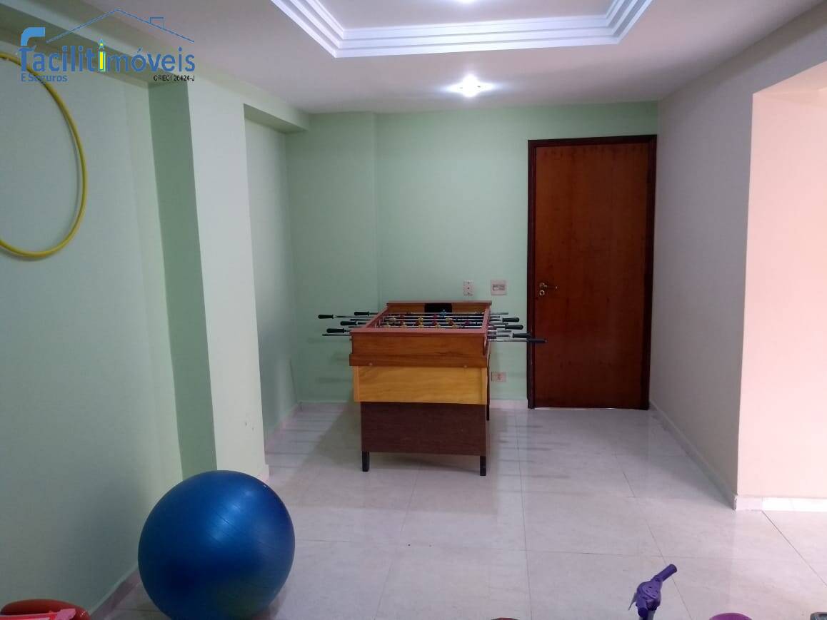 Apartamento à venda com 3 quartos, 140m² - Foto 18