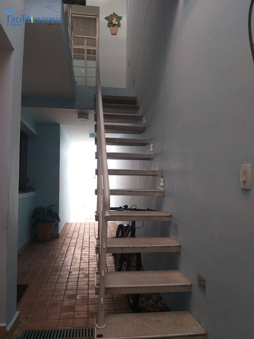 Sobrado à venda com 3 quartos, 198m² - Foto 38