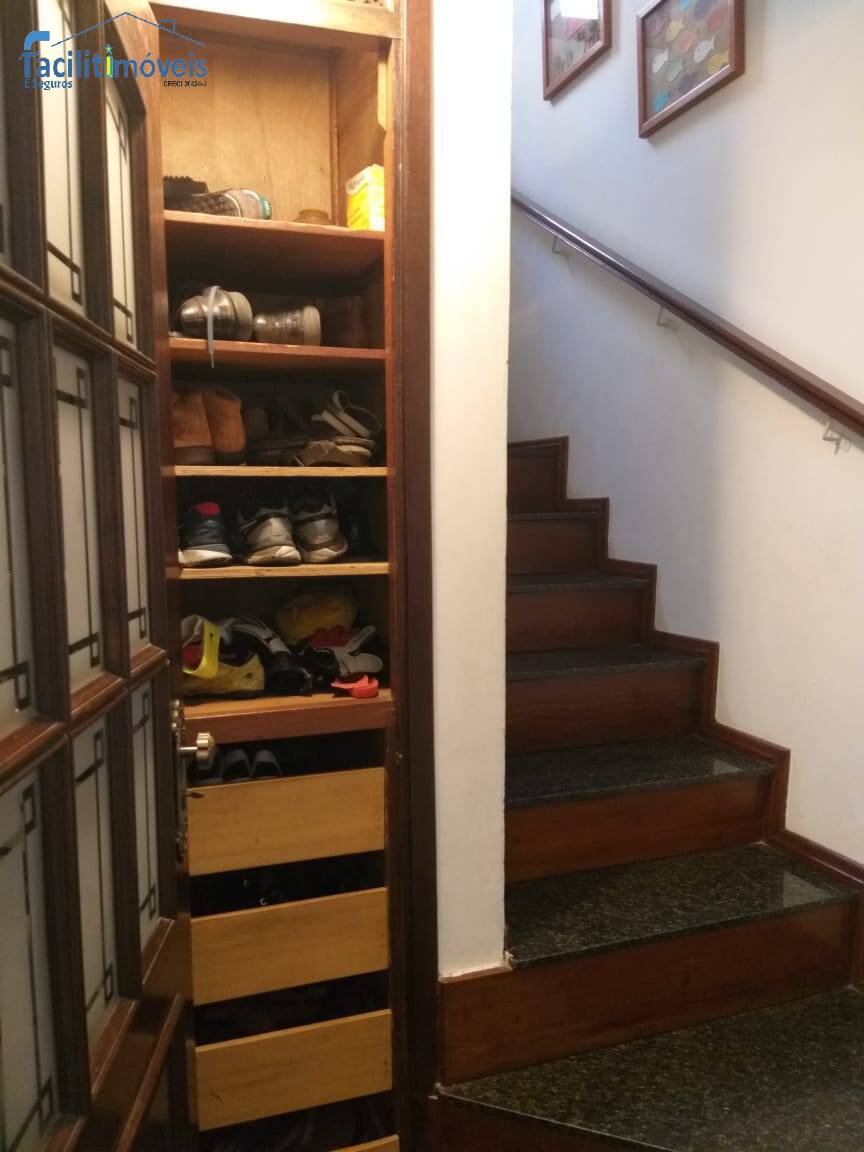 Sobrado à venda com 3 quartos, 198m² - Foto 46