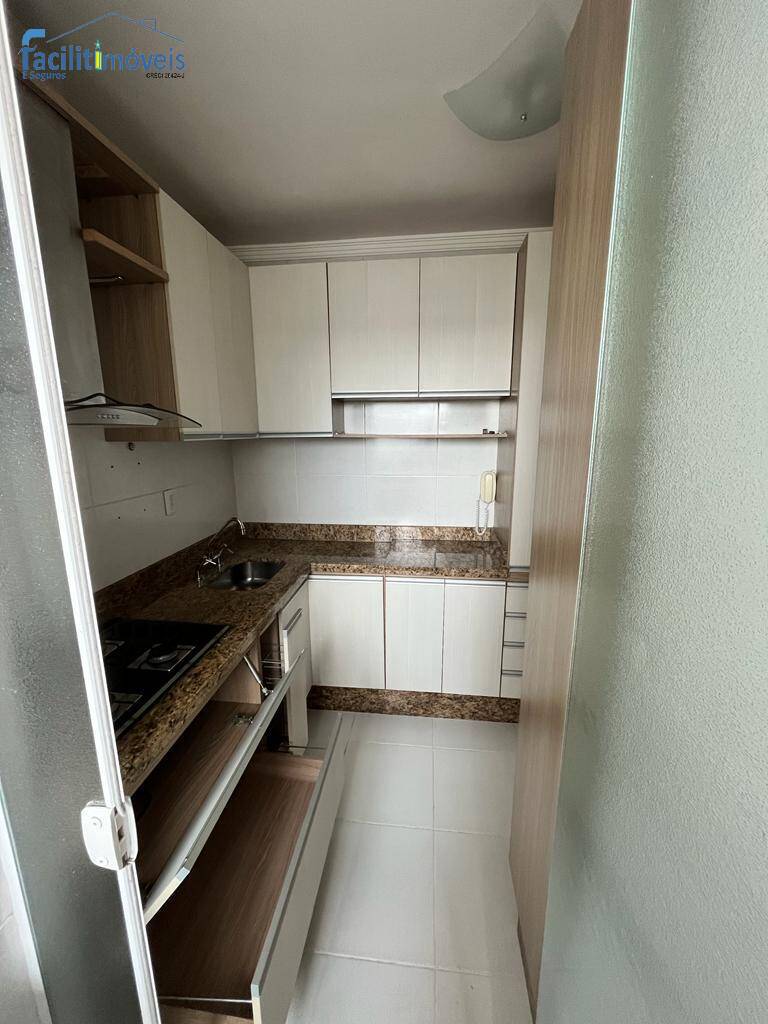 Apartamento à venda com 2 quartos, 57m² - Foto 14