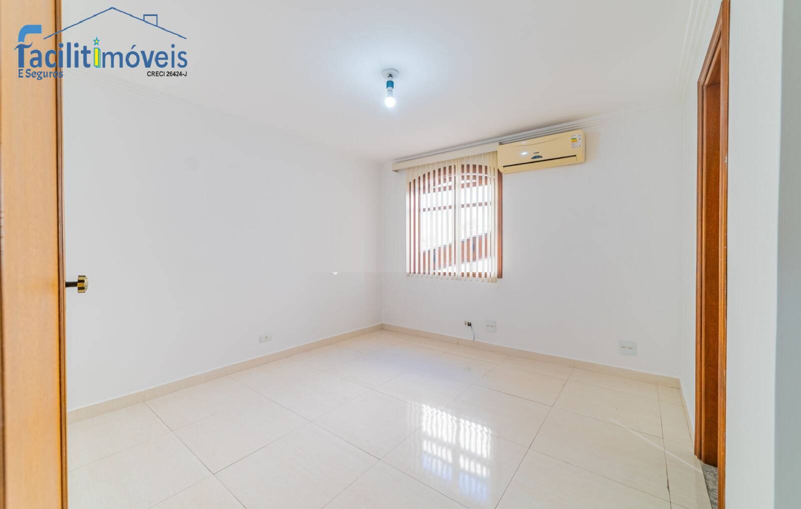 Sobrado à venda com 3 quartos, 400m² - Foto 4