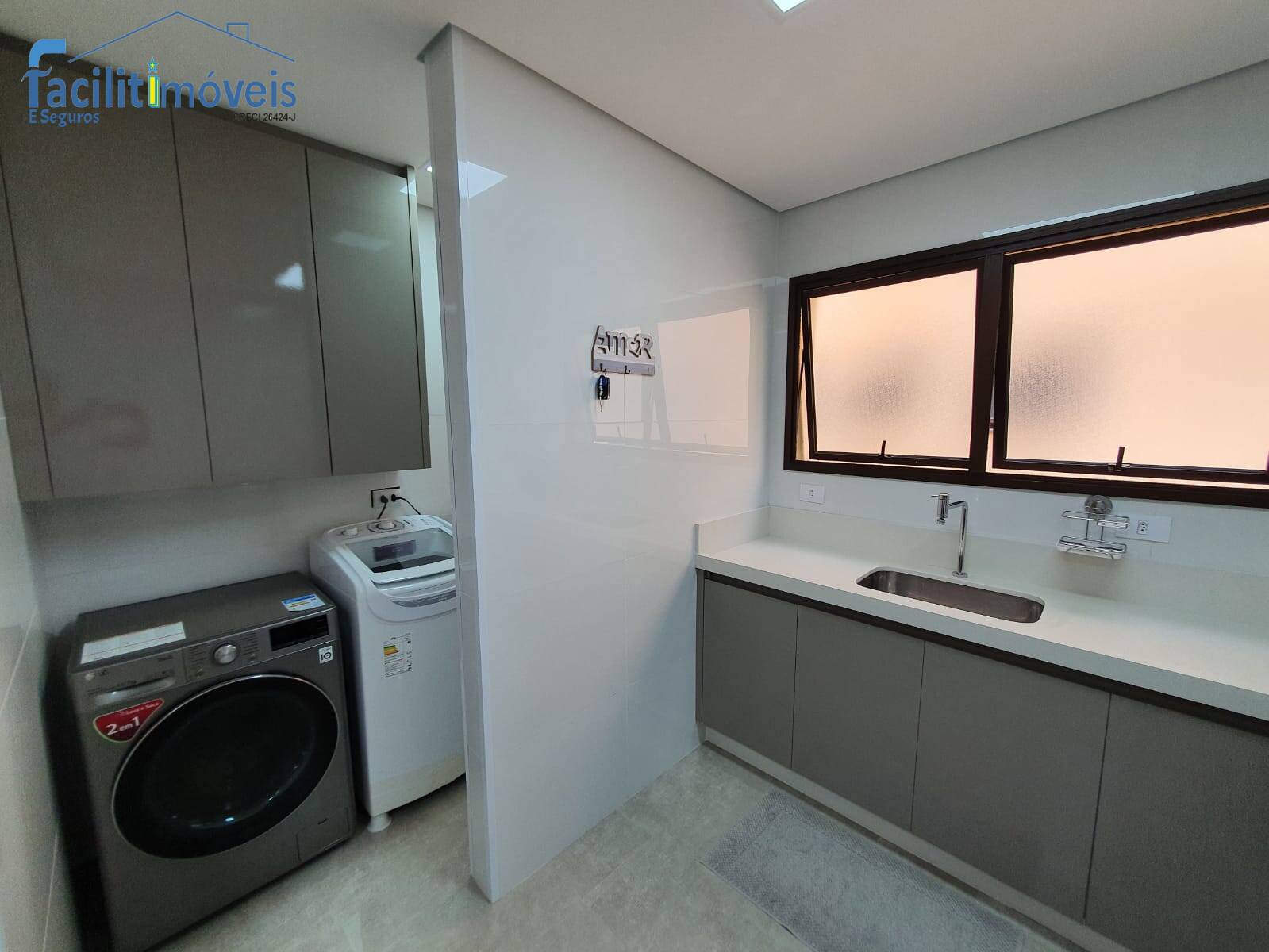 Apartamento à venda com 2 quartos, 79m² - Foto 12