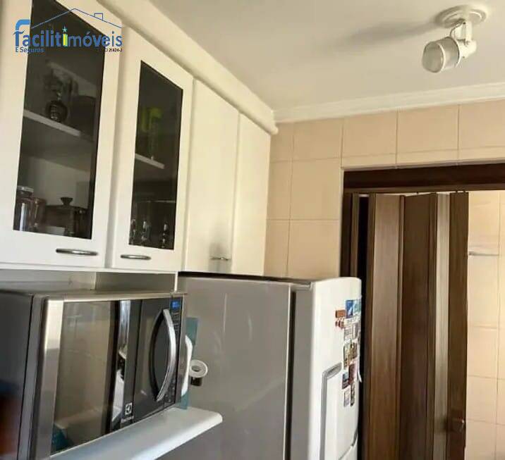 Apartamento à venda com 3 quartos, 71m² - Foto 3