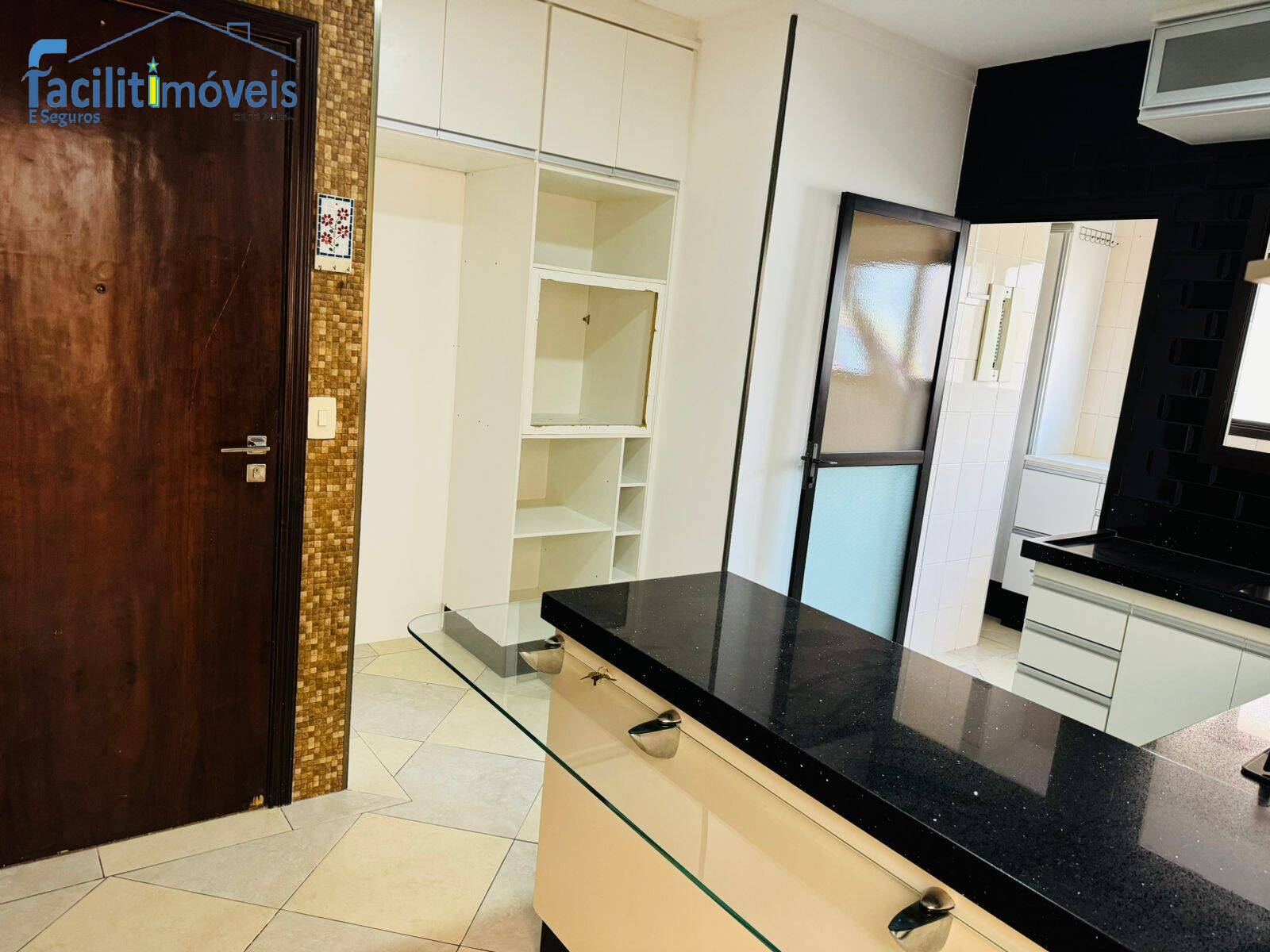 Apartamento à venda com 3 quartos, 127m² - Foto 10