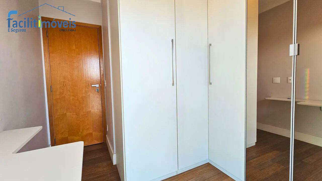 Apartamento à venda com 4 quartos, 208m² - Foto 8