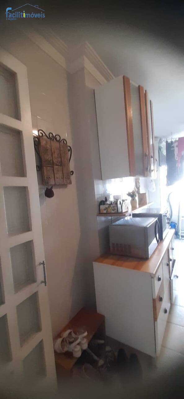 Apartamento à venda com 2 quartos, 70m² - Foto 14