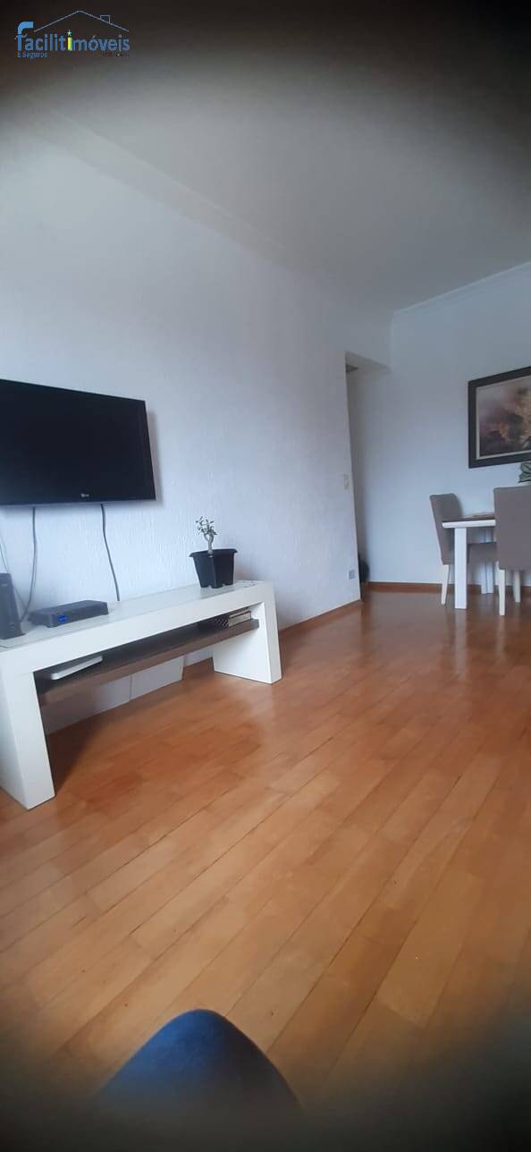 Apartamento à venda com 2 quartos, 70m² - Foto 6