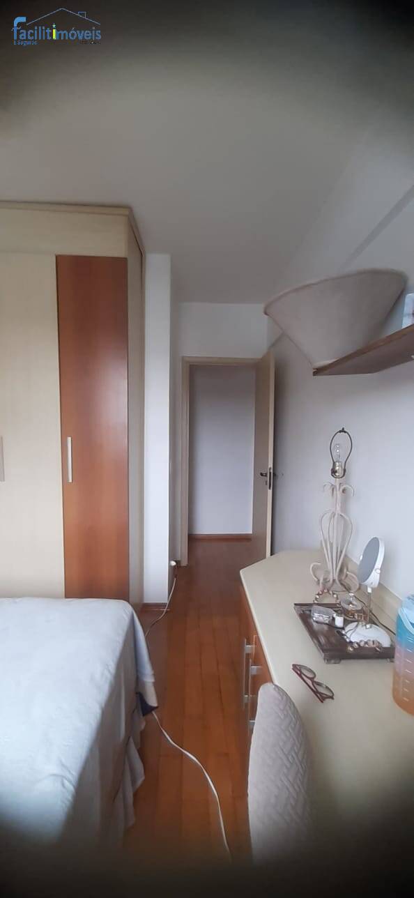 Apartamento à venda com 2 quartos, 70m² - Foto 18