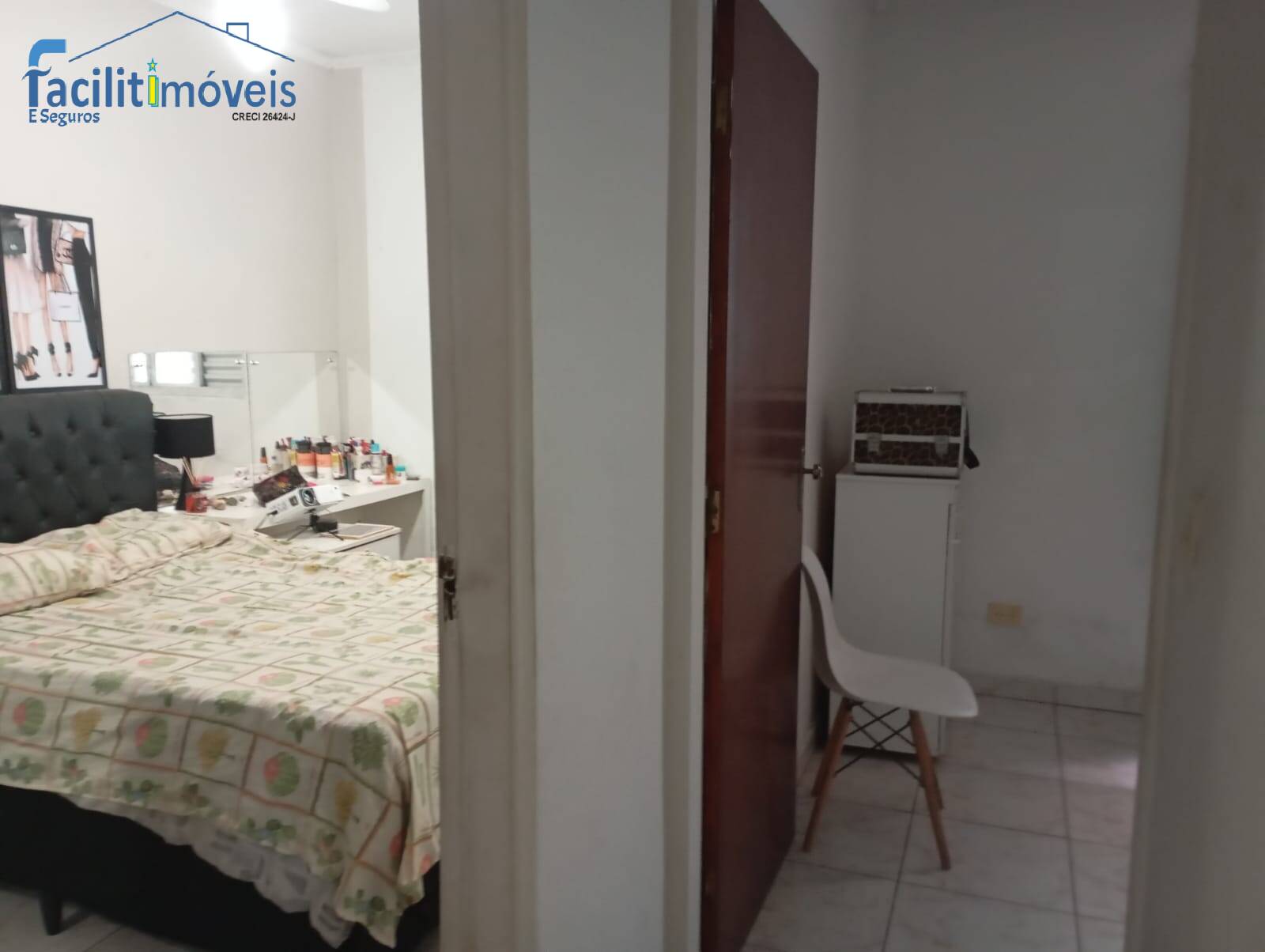 Casa à venda e aluguel com 3 quartos, 299m² - Foto 8