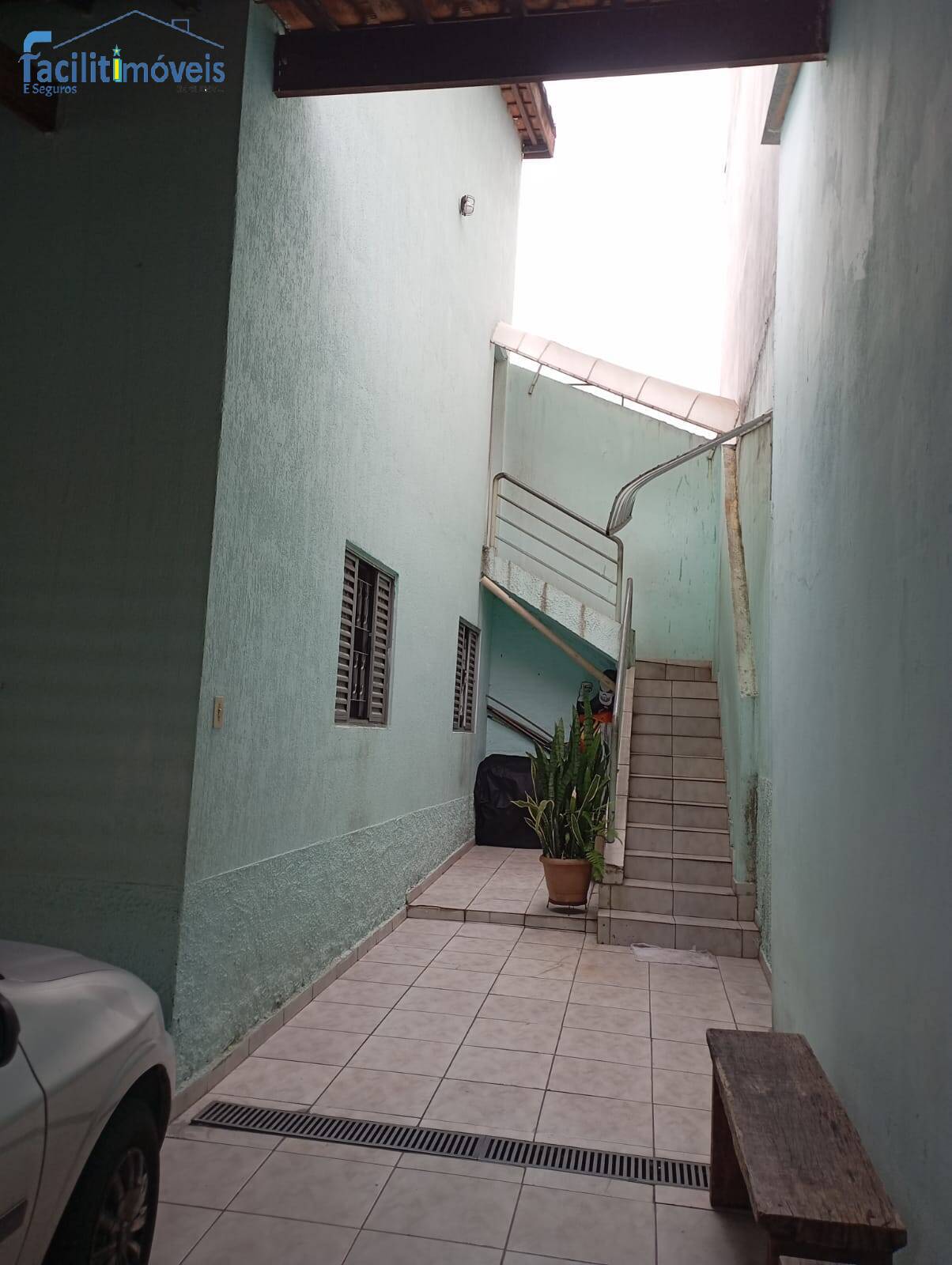 Casa à venda e aluguel com 3 quartos, 299m² - Foto 17