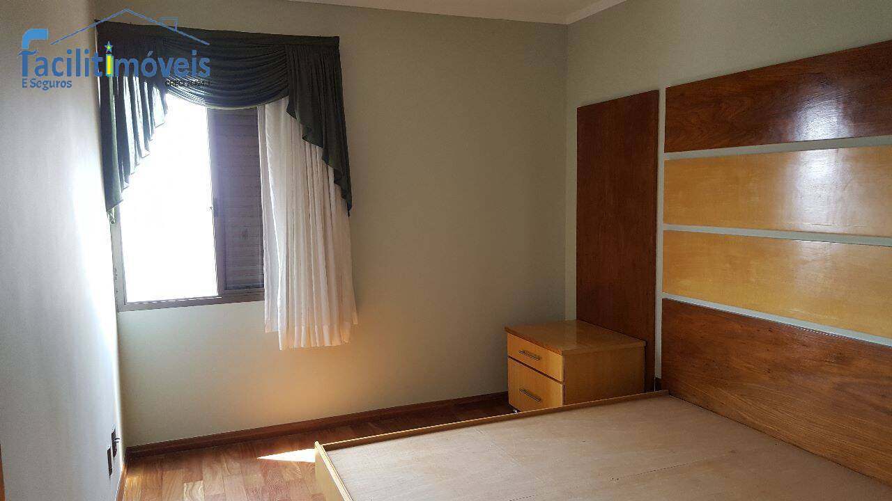 Apartamento para alugar com 3 quartos, 100m² - Foto 20