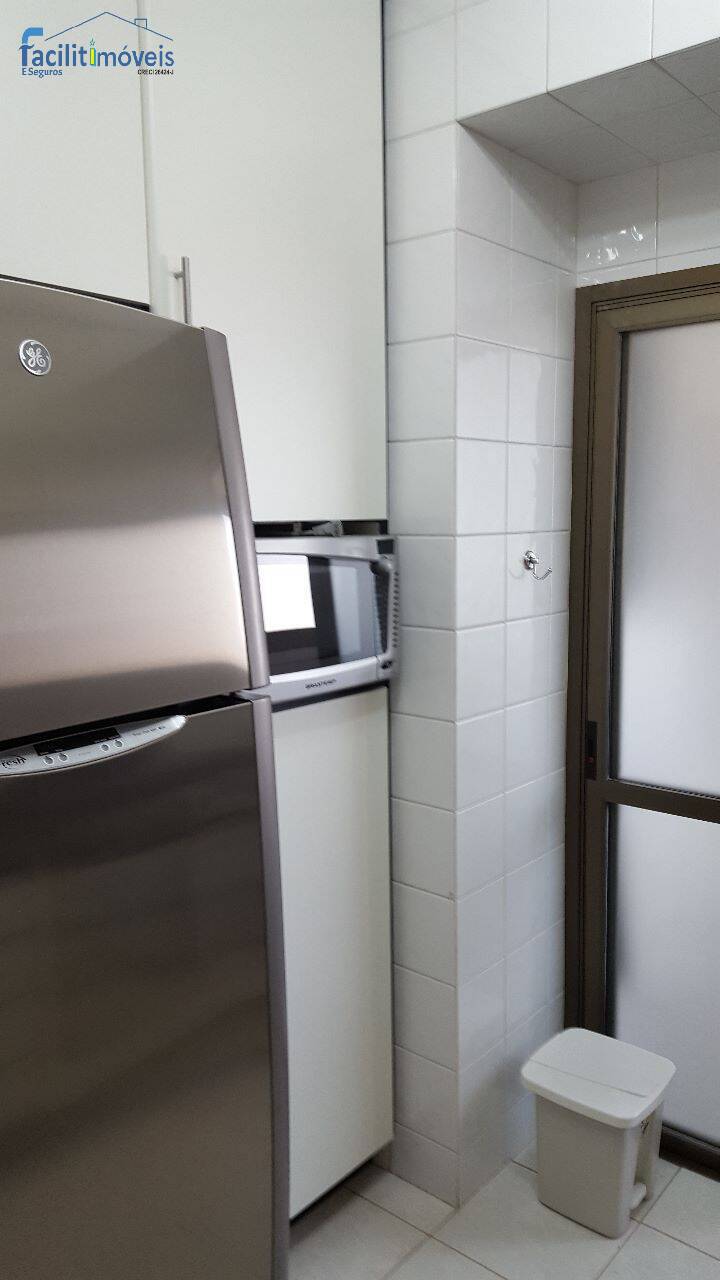 Apartamento para alugar com 3 quartos, 100m² - Foto 10