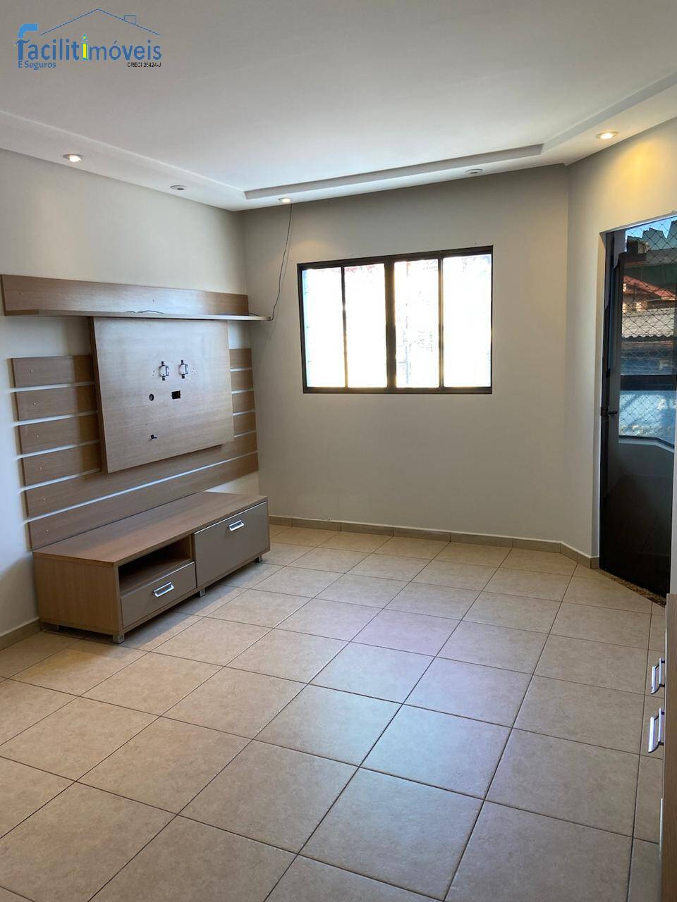 Apartamento à venda com 3 quartos, 132m² - Foto 2