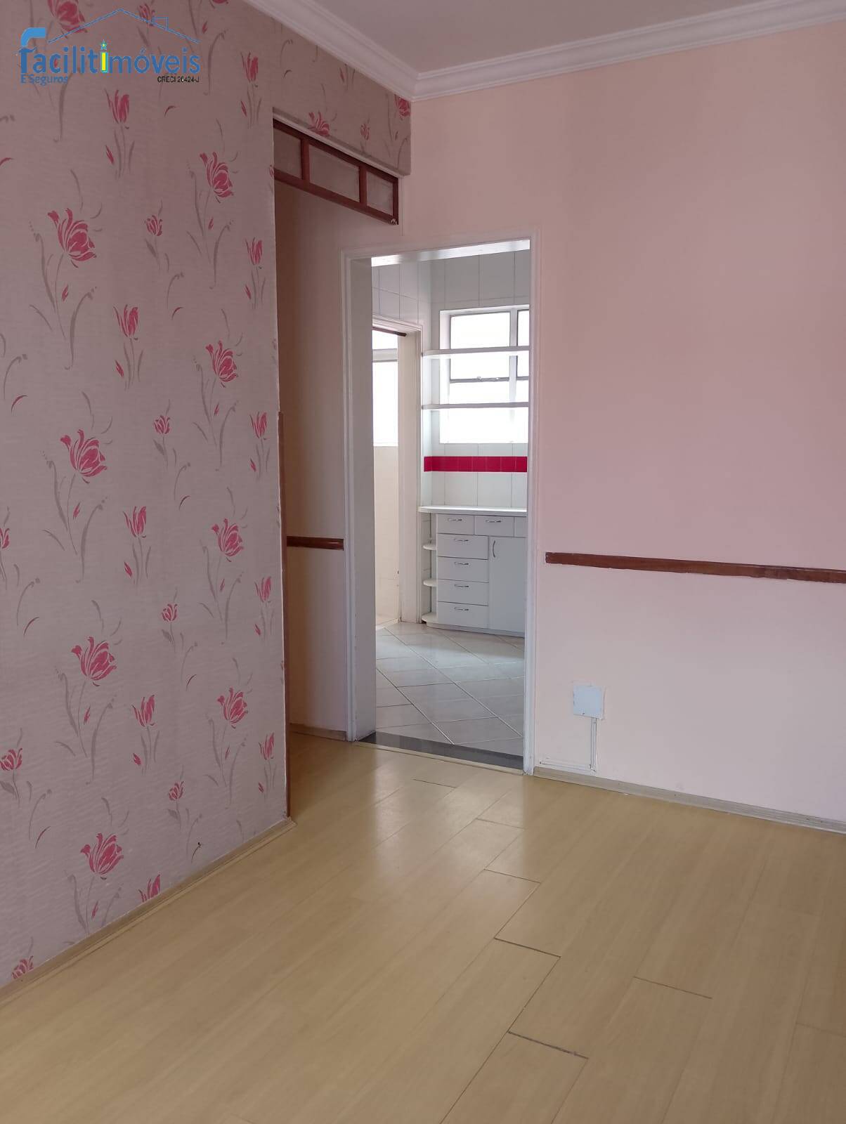 Apartamento à venda com 2 quartos, 61m² - Foto 2