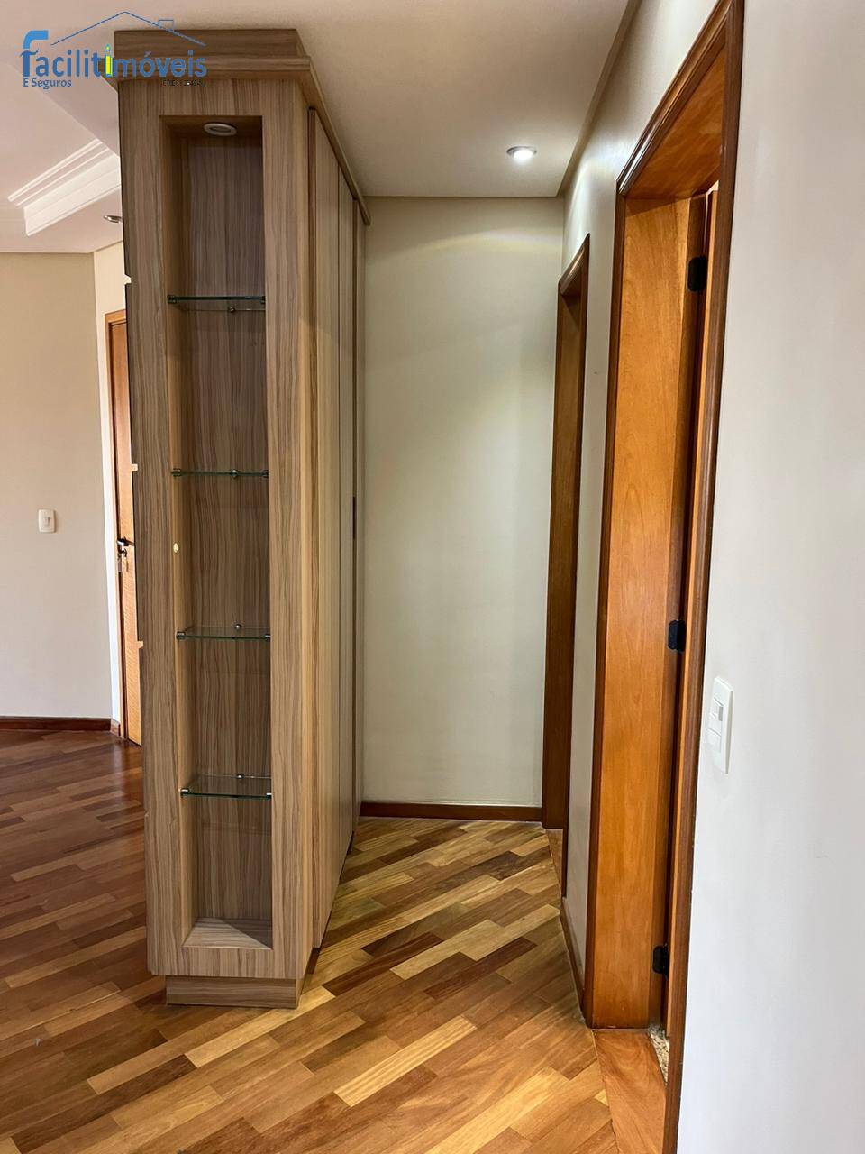 Apartamento para alugar com 3 quartos, 144m² - Foto 12