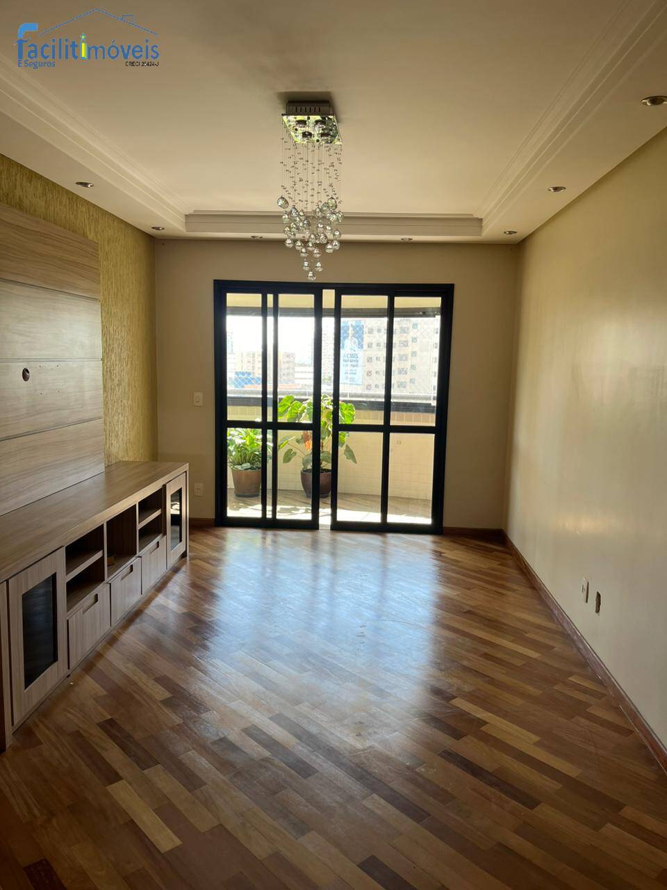 Apartamento para alugar com 3 quartos, 144m² - Foto 2