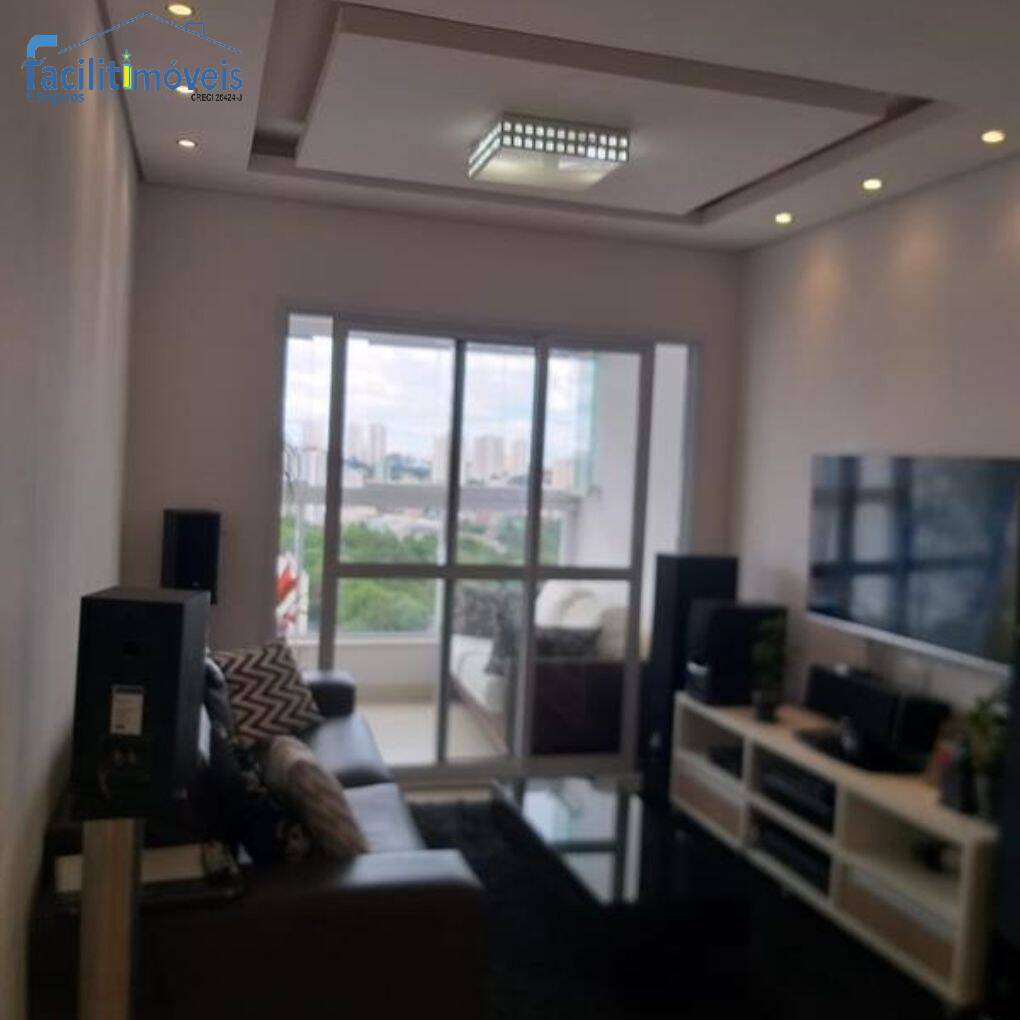 Apartamento à venda com 2 quartos, 70m² - Foto 3