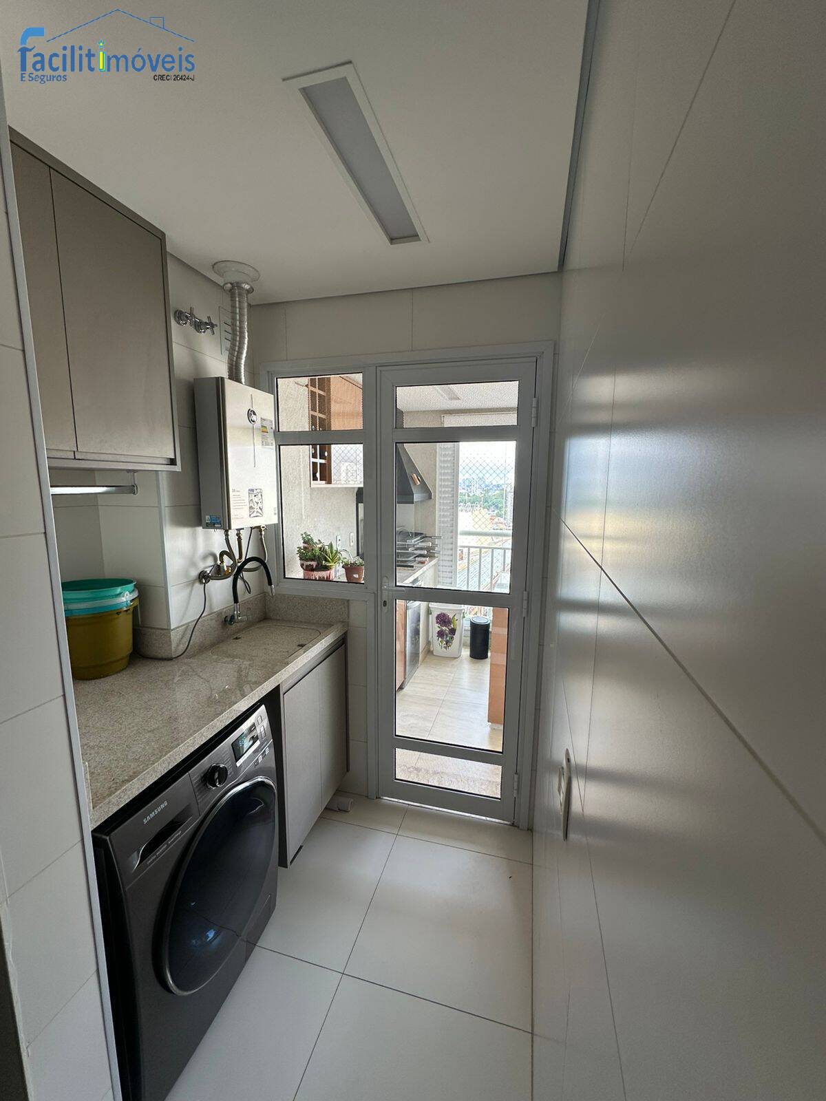 Apartamento à venda com 3 quartos, 95m² - Foto 9