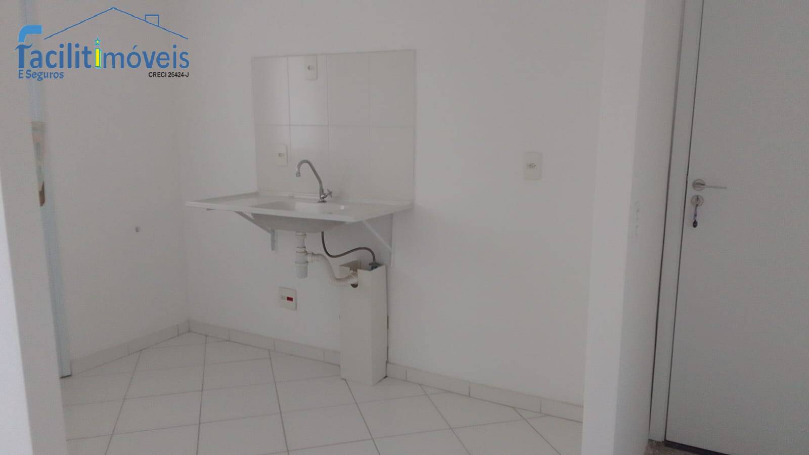 Apartamento à venda com 3 quartos - Foto 2