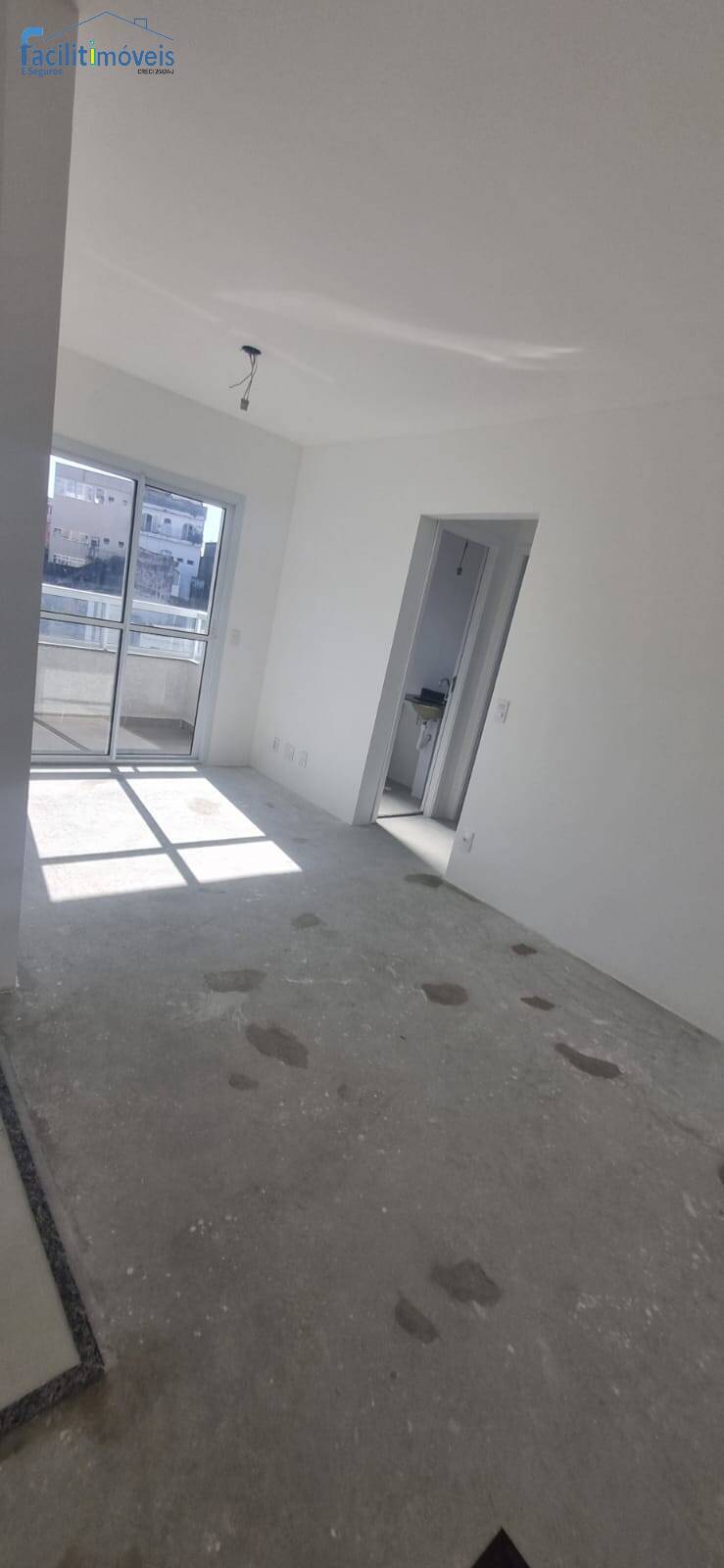 Apartamento à venda com 2 quartos, 55m² - Foto 3