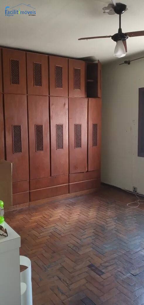 Casa à venda com 3 quartos, 195m² - Foto 5