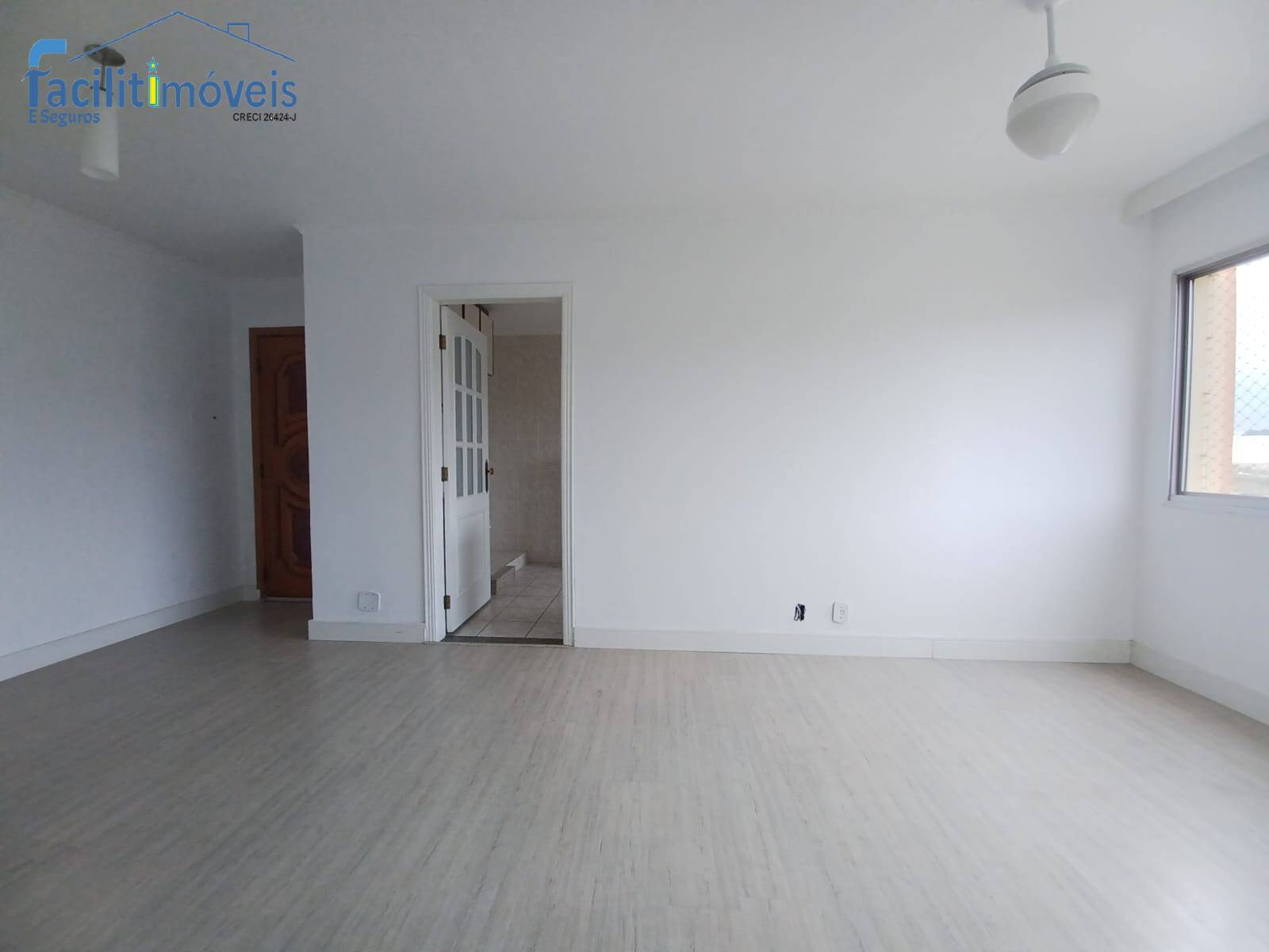 Apartamento para alugar com 2 quartos, 69m² - Foto 4