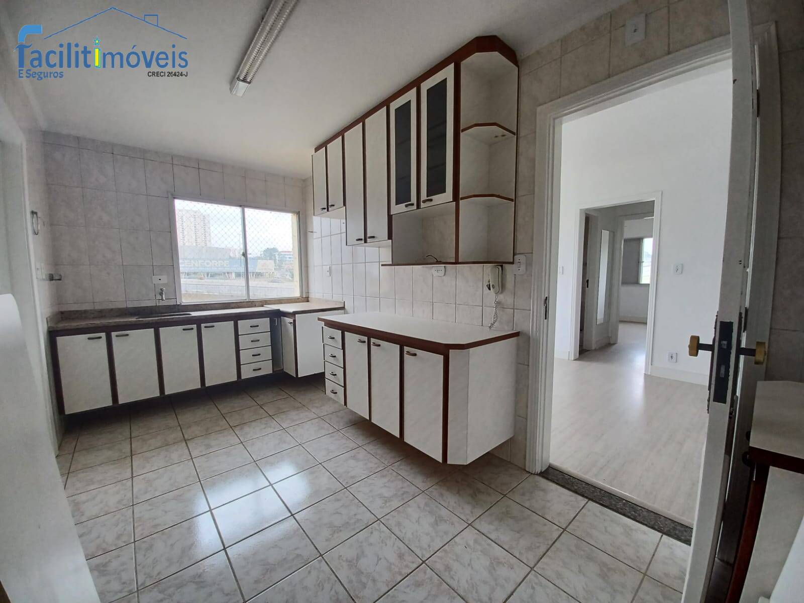 Apartamento para alugar com 2 quartos, 69m² - Foto 1